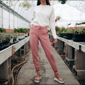 Albion Rose Jetsetters